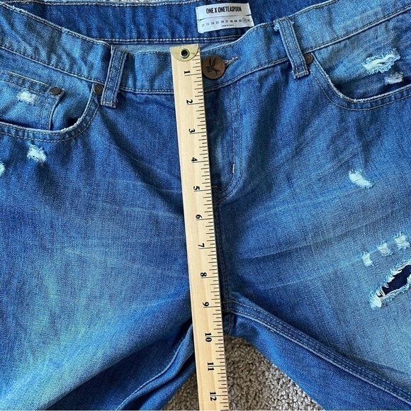 One x One Teaspoon Awesome Baggies Jeans Relaxed Leg Sz 31 Distressed - Picture 10 of 11